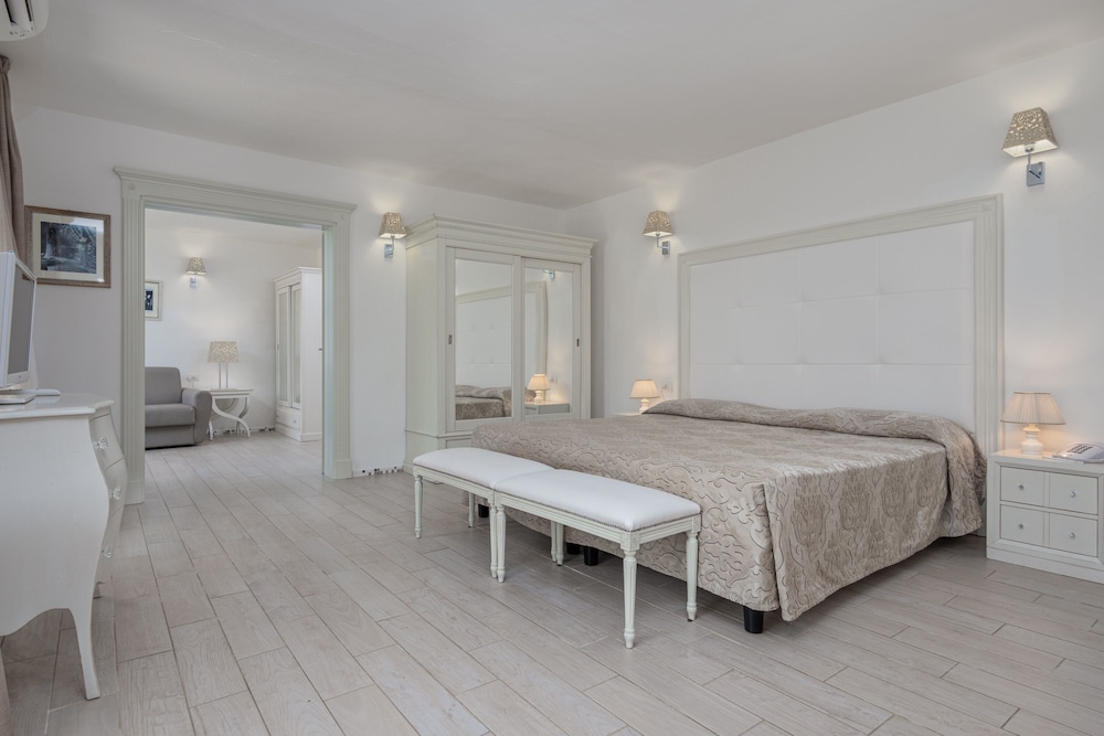 The Pelican Beach Resort & SPA - Adults Only — Hotel rooms in Olbia, Sardinia