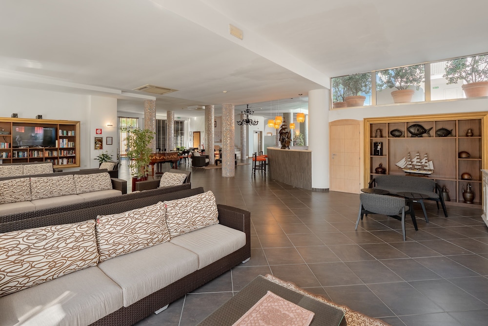 The Pelican Beach Resort & SPA - Adults Only — Restaurant & bars in Olbia, Sardinia