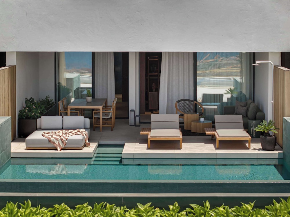 Royal Hideaway Corales Villas — Swimming pool in Costa Adeje, Canary Islands