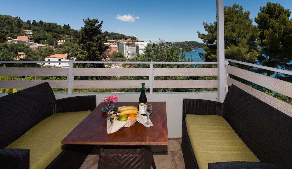 Alexandros Hotel -  All Inclusive — Hotel rooms in Perama (Corfu), Ionian Islands