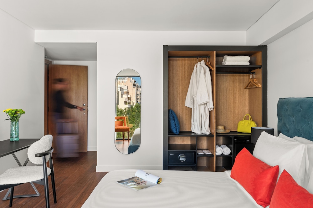 The Athenaeum Luxury Hotel — Hotel rooms in Athens, Attica