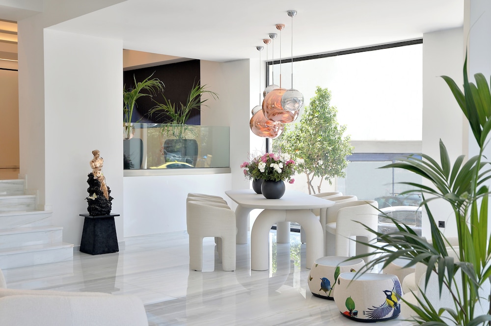 The Athenaeum Luxury Hotel — Restaurant & bars in Athens, Attica