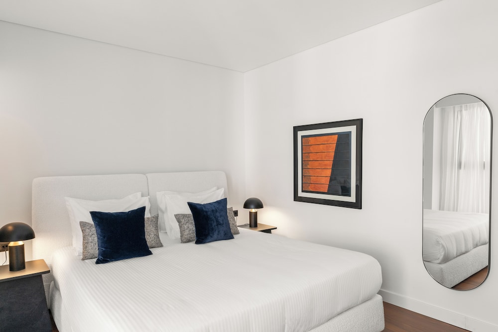 The Athenaeum Luxury Hotel — Hotel rooms in Athens, Attica