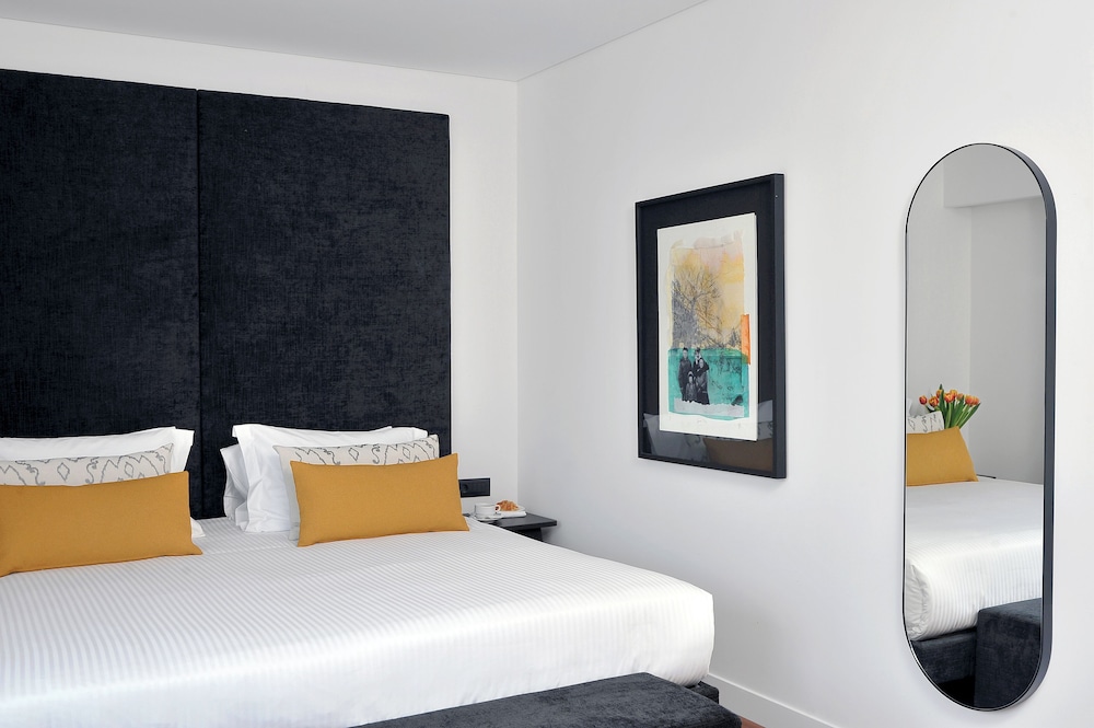 The Athenaeum Luxury Hotel — Hotel rooms in Athens, Attica