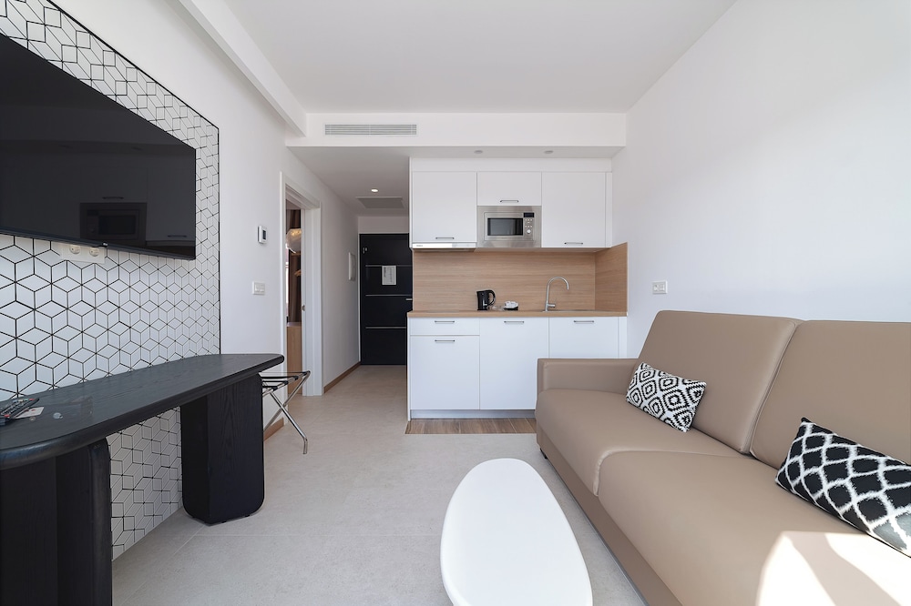 Arena Castillo — Hotel rooms in Costa de Antigua, Canary Islands