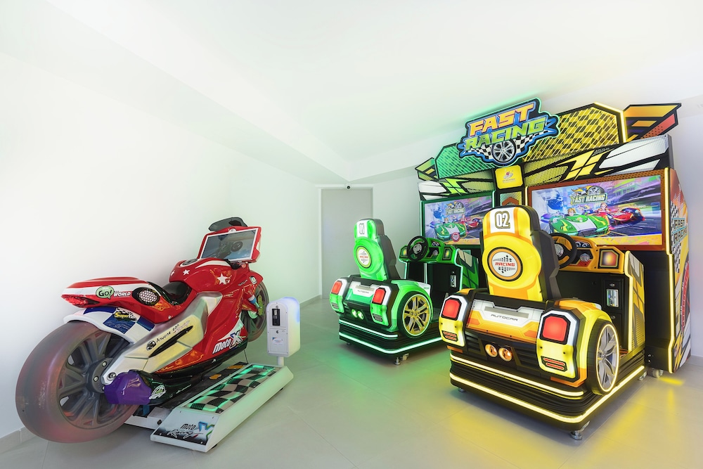 Arena Castillo — Attractions for children in Costa de Antigua, Canary Islands