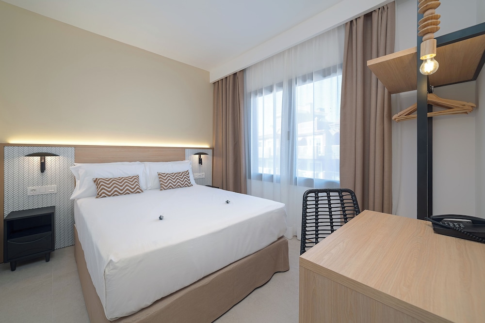 Arena Castillo — Hotel rooms in Costa de Antigua, Canary Islands