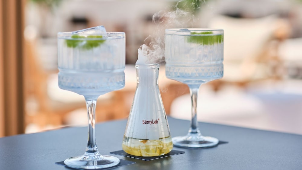 ESTIMAR Valencia — Restaurant & bars in Valencia, Valencian Community