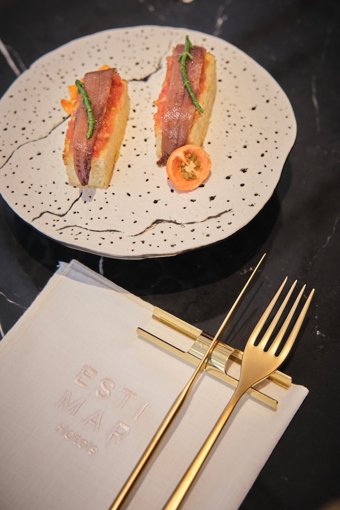 ESTIMAR Valencia — Restaurant & bars in Valencia, Valencian Community