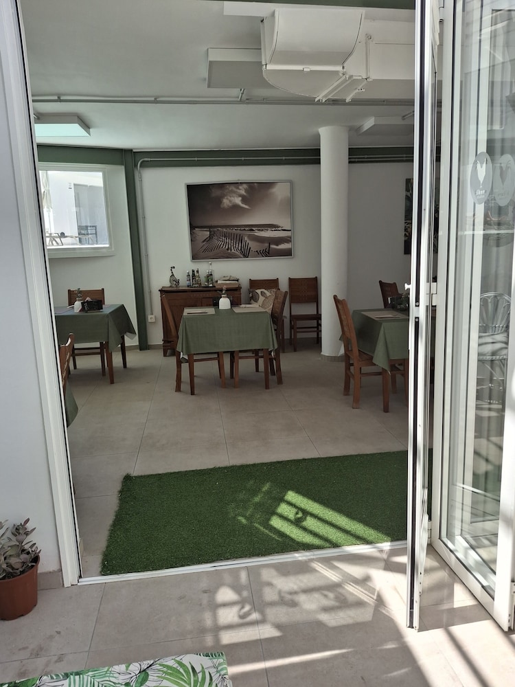 Kikerestudios — Restaurant & bars in Puerto del Carmen, Canary Islands