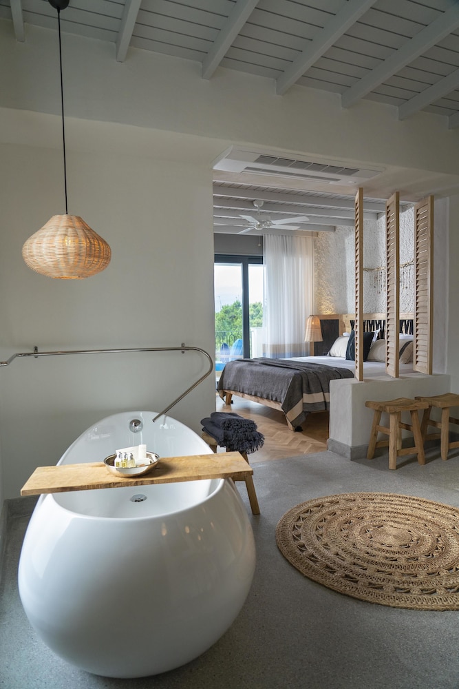 Yacht Boheme Hotel - Boutique Class - Adults Only — Hotel rooms in Fethiye, Mugla