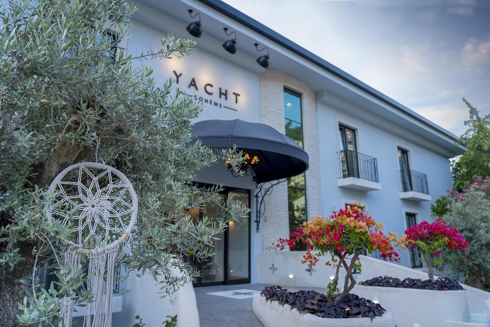 Yacht Boheme Hotel - Boutique Class - Adults Only — Hotel building in Fethiye, Mugla
