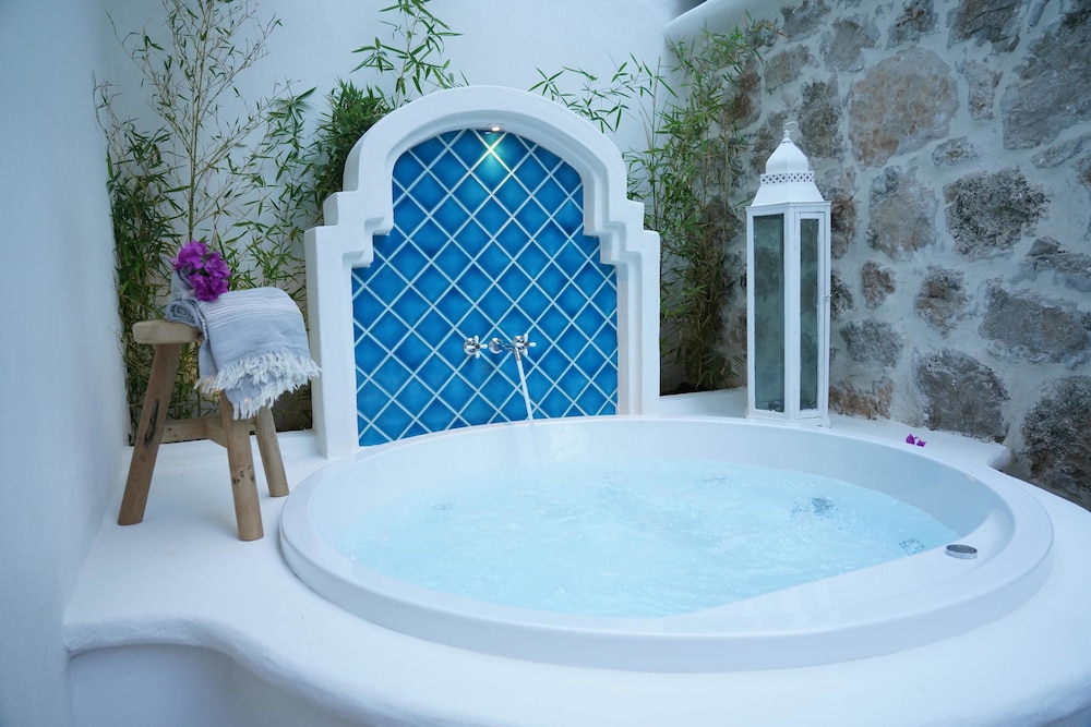 Yacht Boheme Hotel - Boutique Class - Adults Only — Spa in Fethiye, Mugla