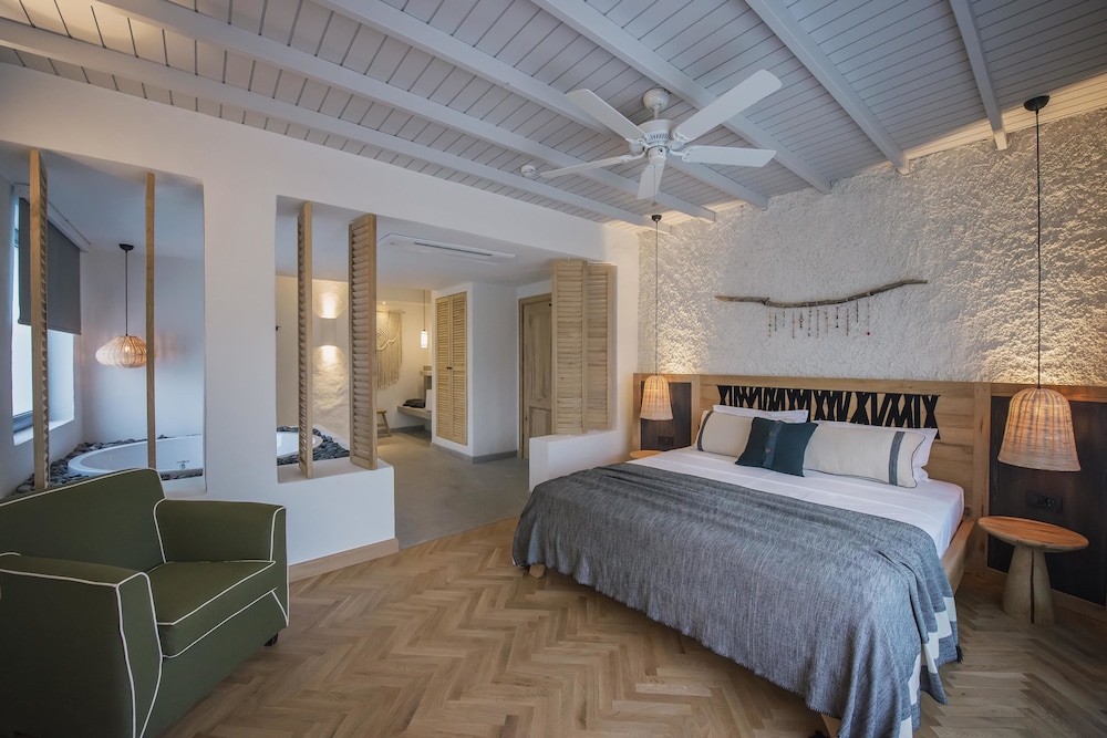 Yacht Boheme Hotel - Boutique Class - Adults Only — Hotel rooms in Fethiye, Mugla