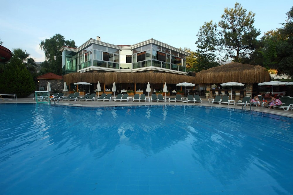 Telmessos Select — Swimming pool in Fethiye, Mugla