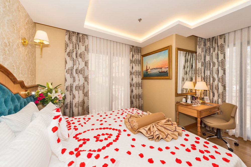 Aprilis Gold Hotel - Special Class — Hotel rooms in Istanbul, Istanbul