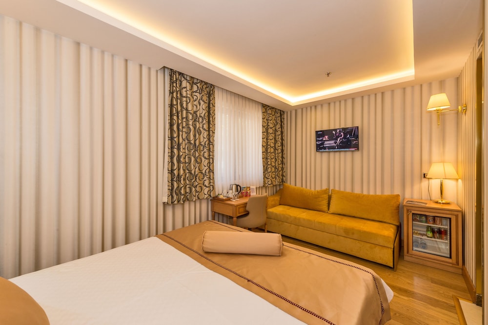 Aprilis Gold Hotel - Special Class — Hotel rooms in Istanbul, Istanbul