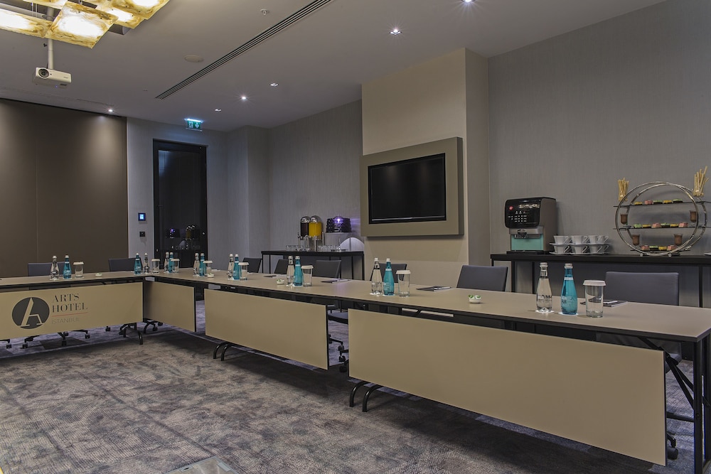 Arts Hotel Istanbul - Special Class — Restaurant & bars in Istanbul, Istanbul