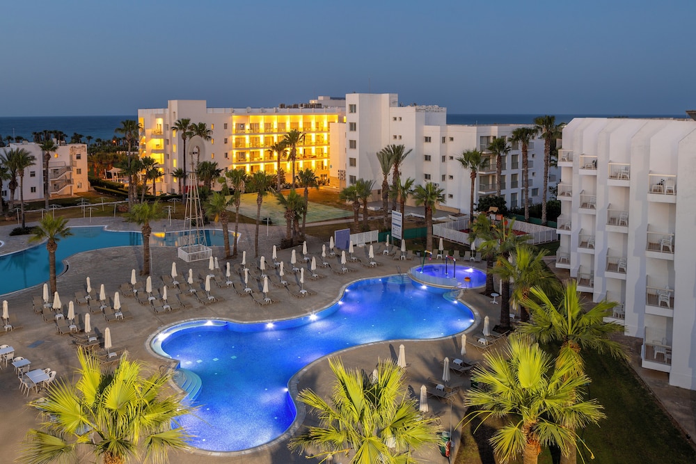 Papantonia Hotel Apartments — Swimming pool in Protaras, Famagusta Region