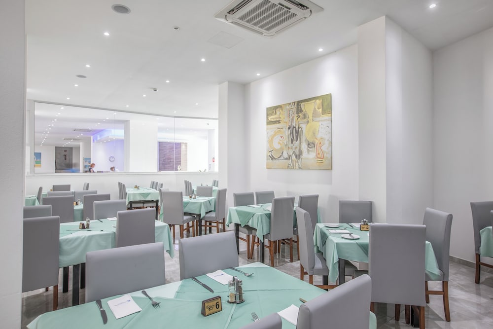 Papantonia Hotel Apartments — Restaurant & bars in Protaras, Famagusta Region