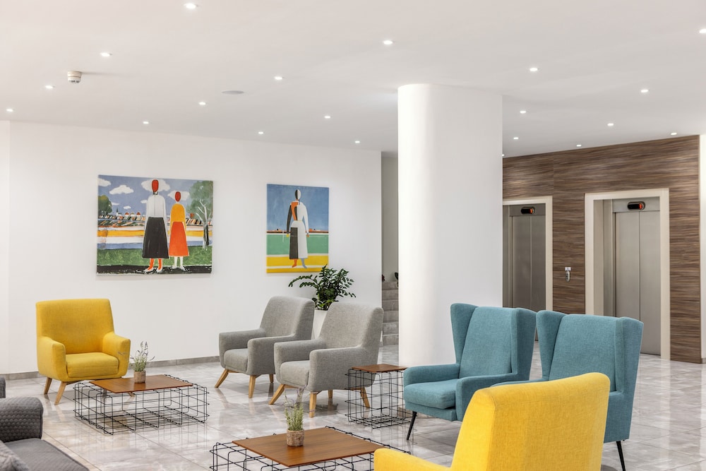 Papantonia Hotel Apartments — Hotel rooms in Protaras, Famagusta Region