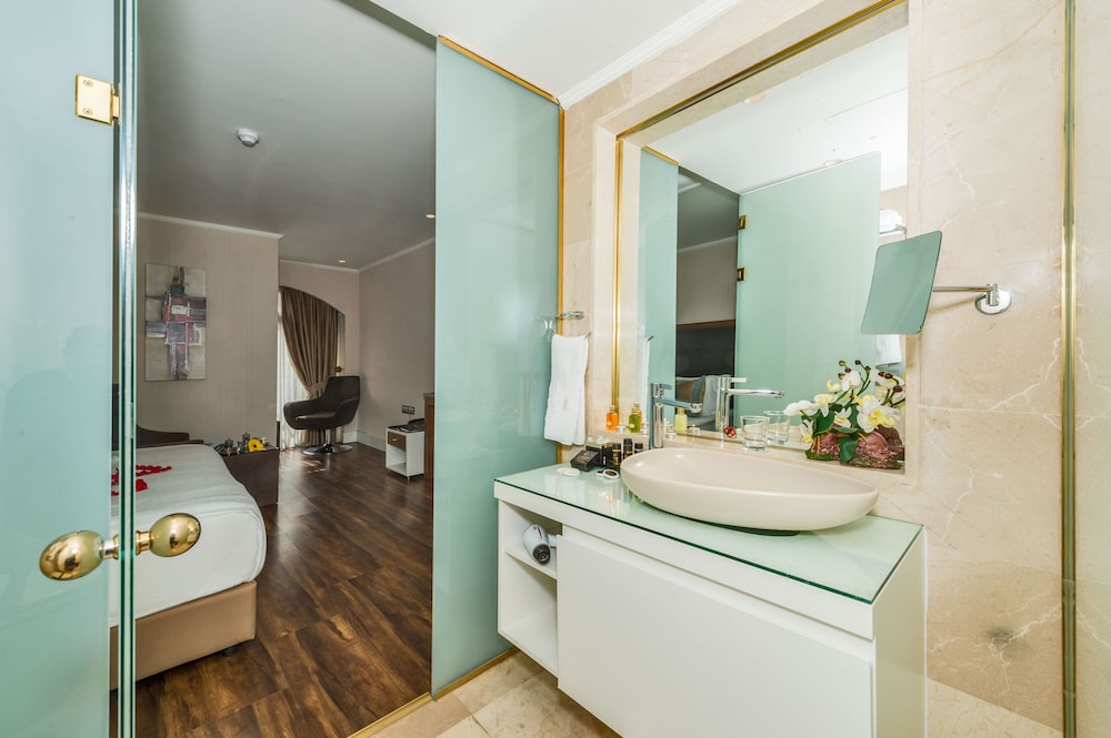 Darkmen 2 Hotel — Hotel rooms in Istanbul, Istanbul