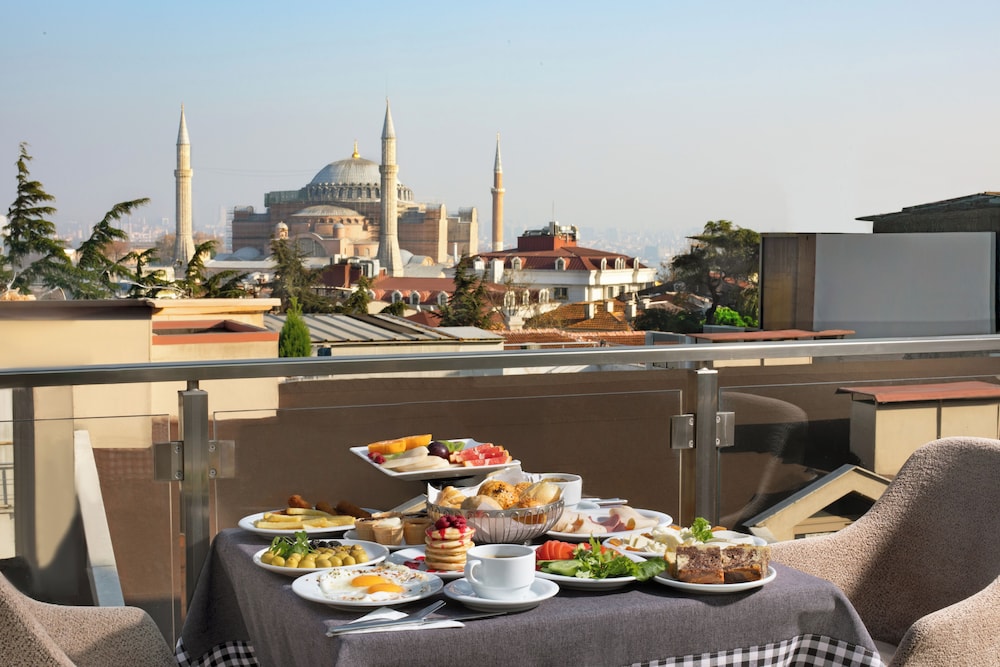 Great Fortune Hotel & SPA — Restaurant & bars in Istanbul, Istanbul