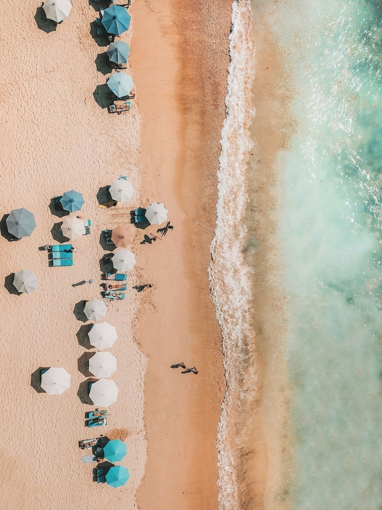 Delano Dubai — Beach in Dubai
