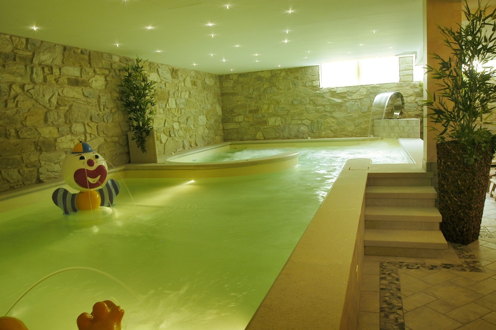 Hotel Bella Italia — Spa in Peschiera del Garda, Veneto