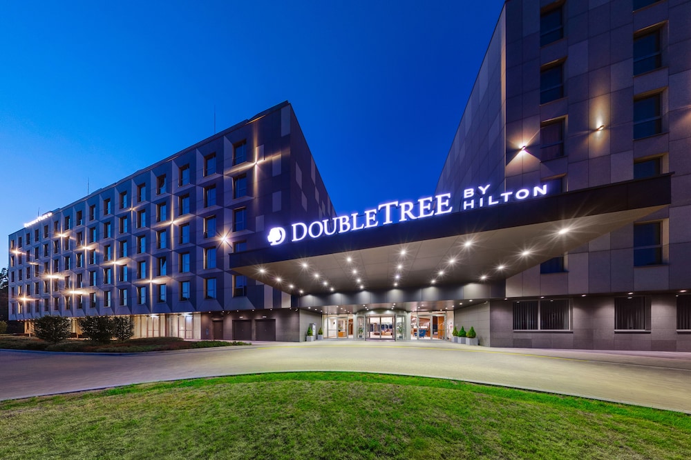 DoubleTree by Hilton Krakow Hotel & Convention Center — Hotel building in Krakow, Lesser Poland