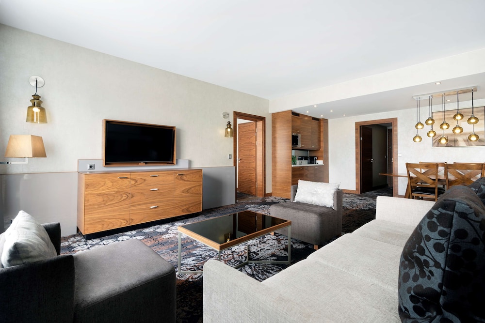 DoubleTree by Hilton Krakow Hotel & Convention Center — Hotel rooms in Krakow, Lesser Poland