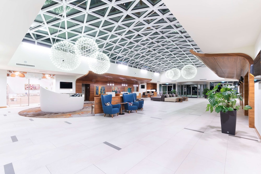 DoubleTree by Hilton Krakow Hotel & Convention Center — Hotel building in Krakow, Lesser Poland
