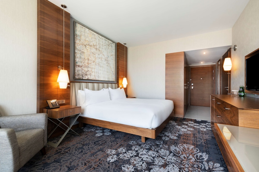 DoubleTree by Hilton Krakow Hotel & Convention Center — Hotel rooms in Krakow, Lesser Poland