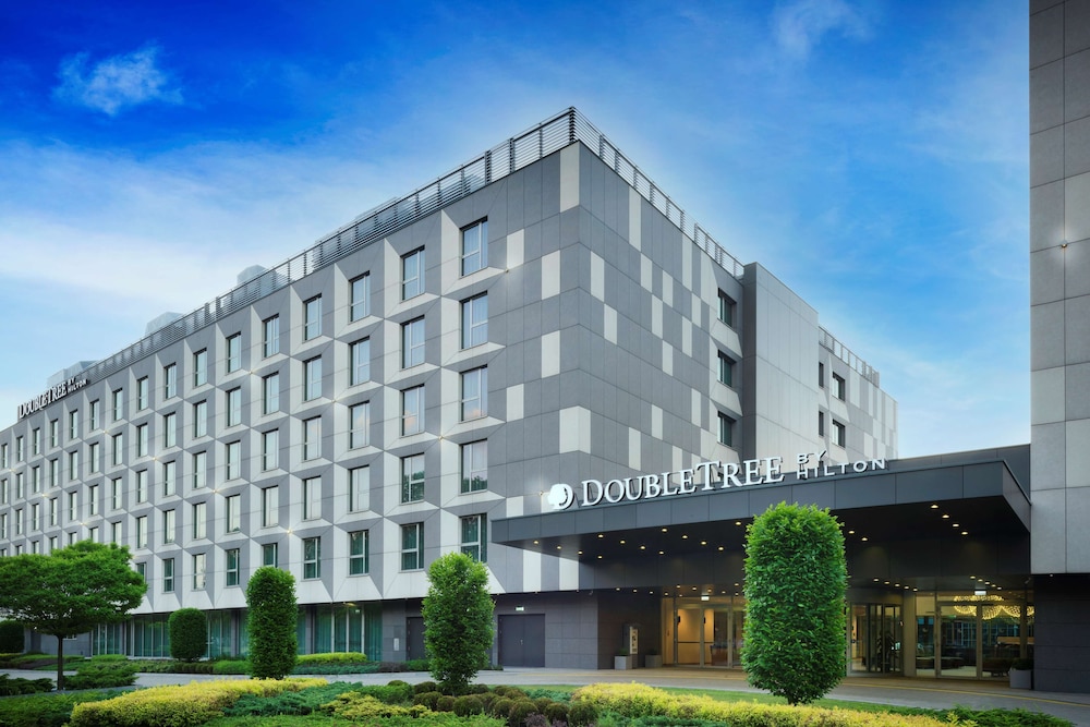 DoubleTree by Hilton Krakow Hotel & Convention Center — Main photo in Krakow, Lesser Poland