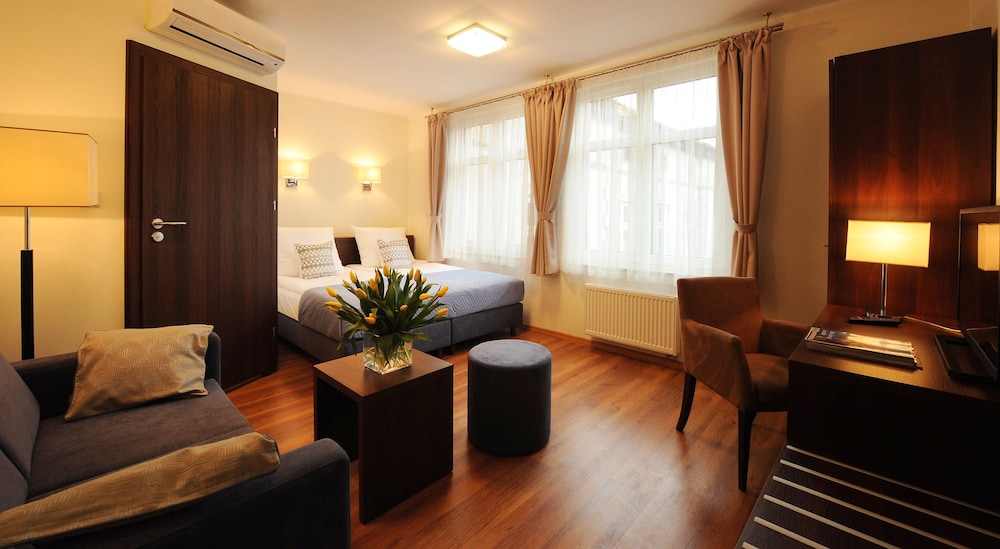 Armon Residence — Hotel rooms in Krakow, Lesser Poland