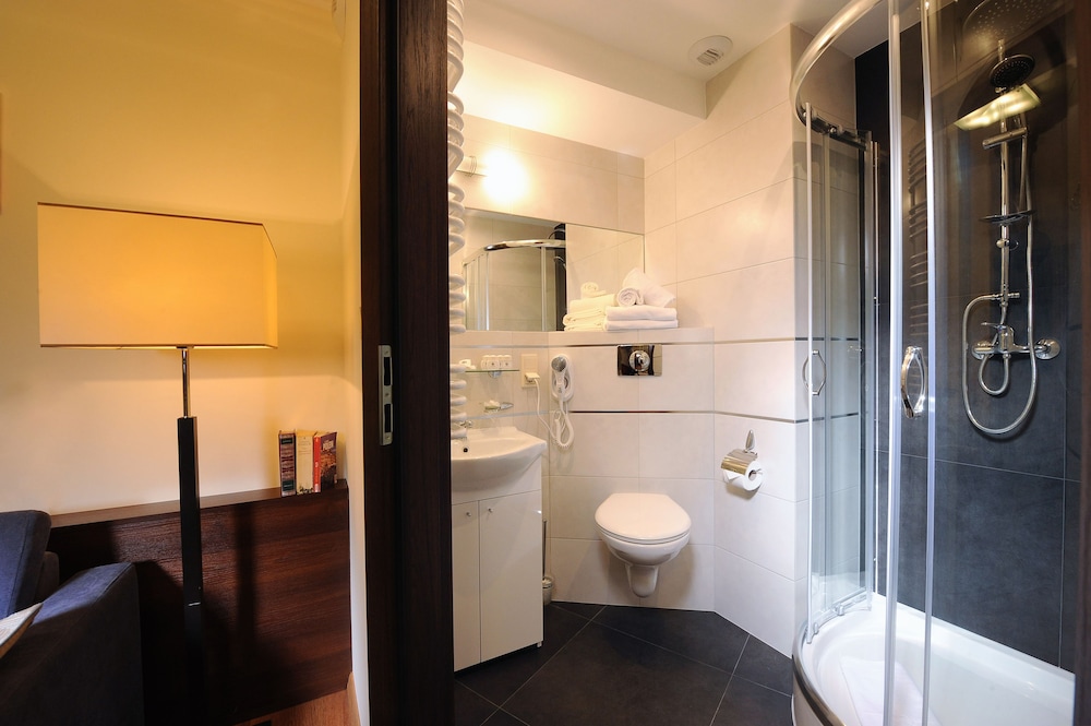 Armon Residence — Hotel rooms in Krakow, Lesser Poland