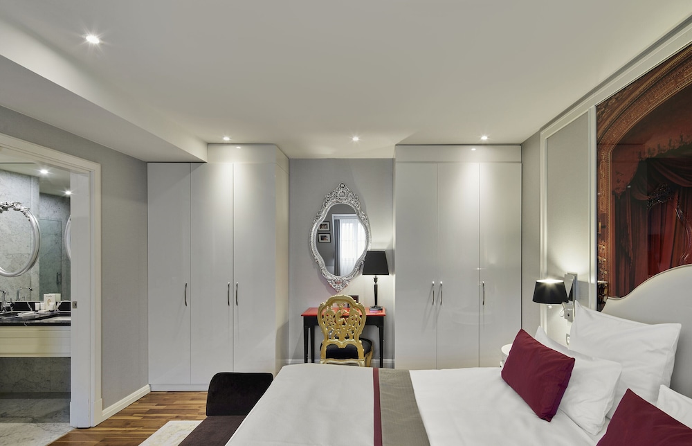 TITANIC Gendarmenmarkt Berlin — Hotel rooms in Berlin, Berlin