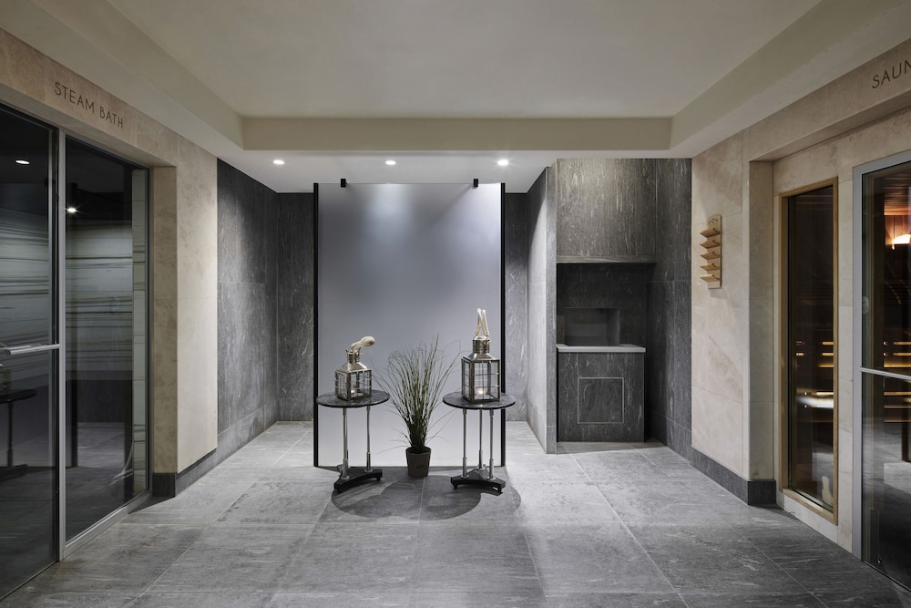 TITANIC Gendarmenmarkt Berlin — Spa in Berlin, Berlin