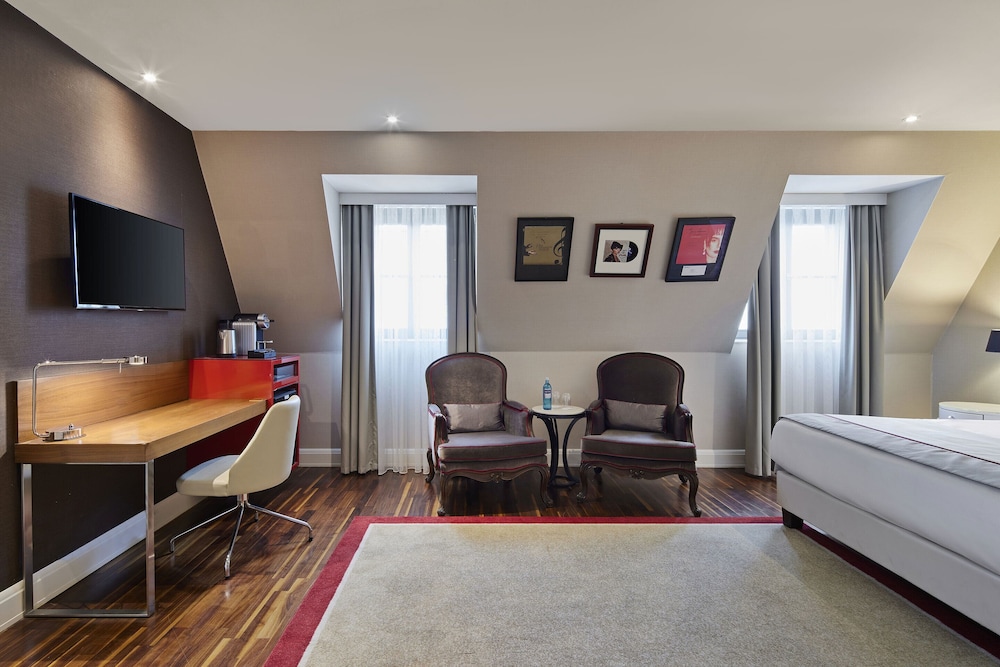 TITANIC Gendarmenmarkt Berlin — Hotel rooms in Berlin, Berlin