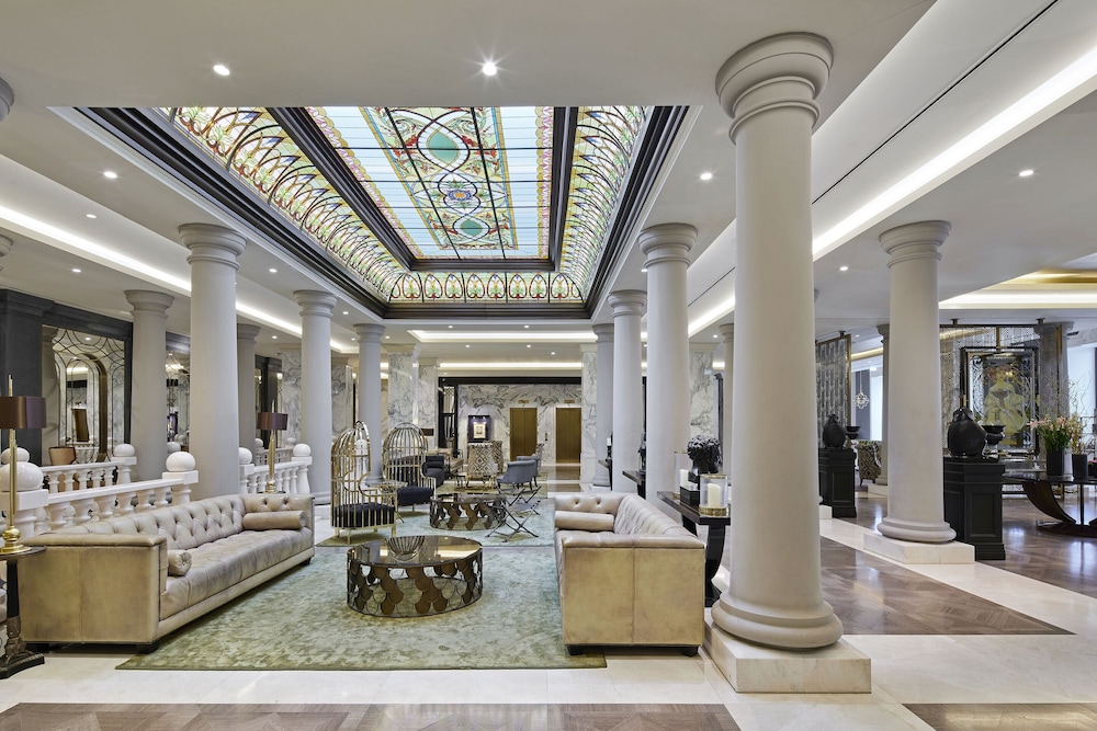 TITANIC Gendarmenmarkt Berlin — Hotel building in Berlin, Berlin