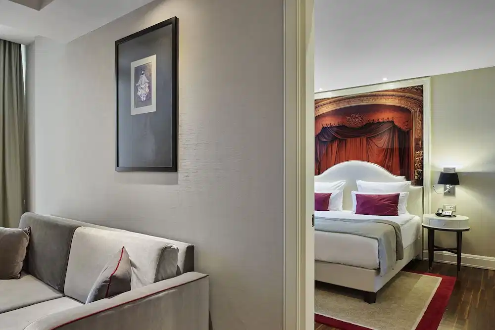 TITANIC Gendarmenmarkt Berlin — Hotel rooms in Berlin, Berlin