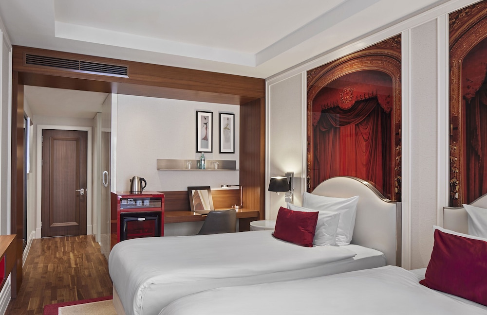 TITANIC Gendarmenmarkt Berlin — Hotel rooms in Berlin, Berlin