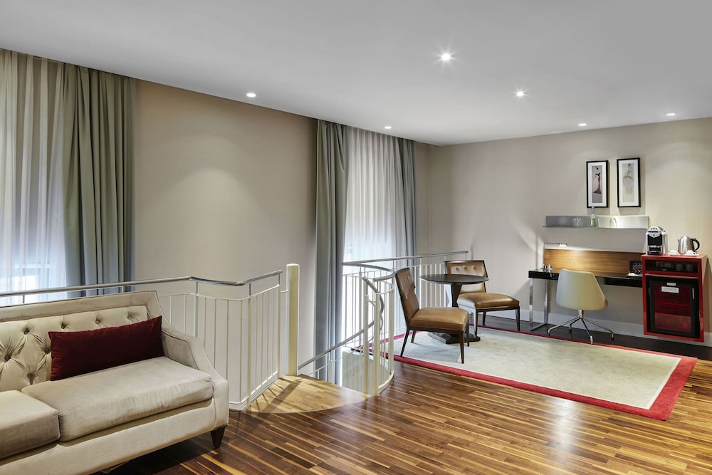TITANIC Gendarmenmarkt Berlin — Hotel rooms in Berlin, Berlin