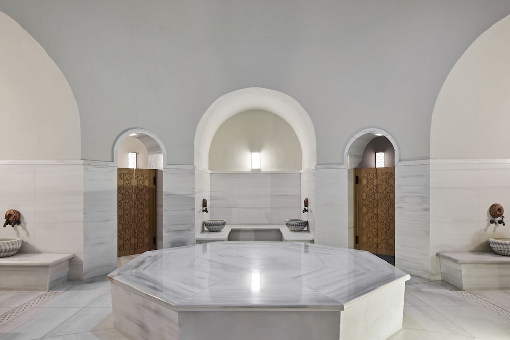 TITANIC Gendarmenmarkt Berlin — Spa in Berlin, Berlin