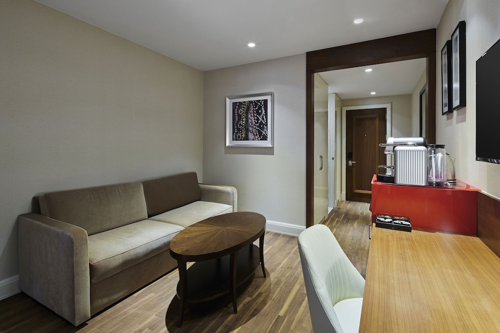 TITANIC Gendarmenmarkt Berlin — Hotel rooms in Berlin, Berlin