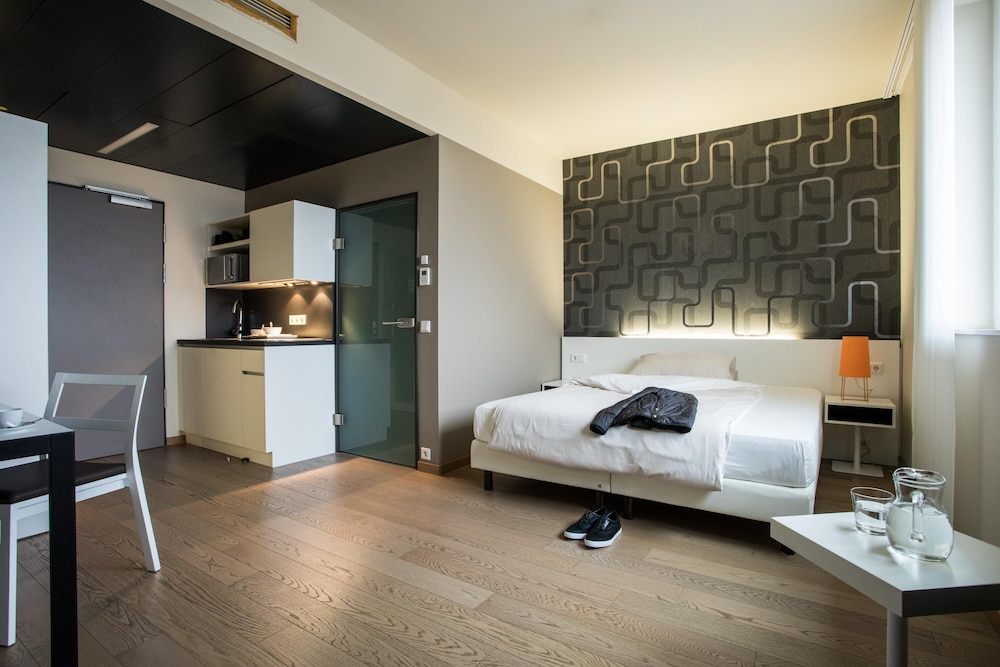 harry’s home München Moosach hotel & apartments - zdjęcie 4