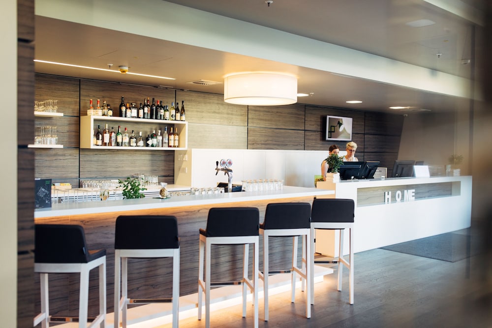 harry’s home München Moosach hotel & apartments — Restaurant & bars in Munich, Bavaria
