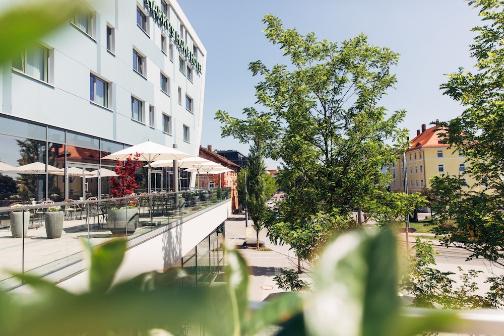 harry’s home München Moosach hotel & apartments - zdjęcie 2