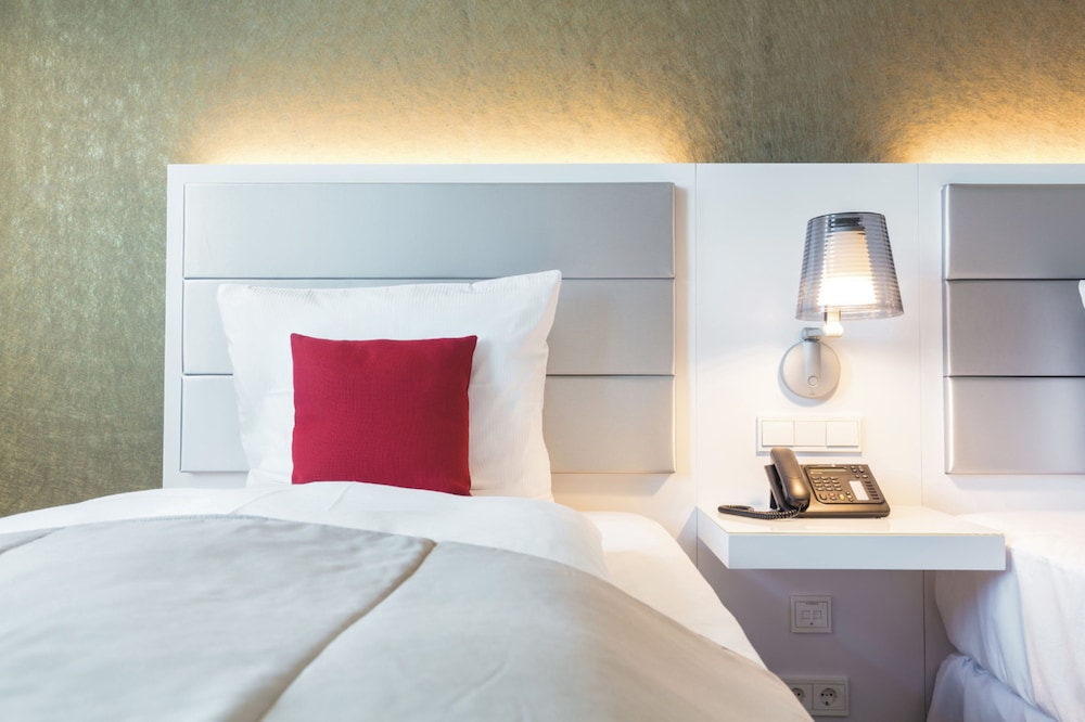 Hotel Riu Plaza Berlin — Hotel rooms in Berlin, Berlin