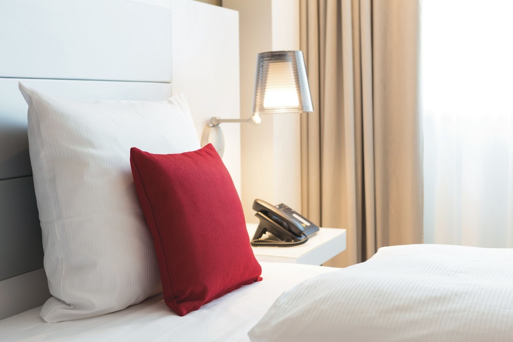 Hotel Riu Plaza Berlin — Hotel rooms in Berlin, Berlin